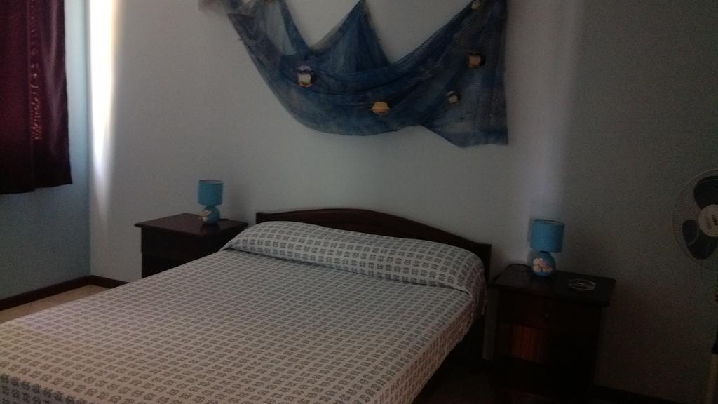 Casa Comba Bed & Breakfast Mindelo Oda fotoğraf