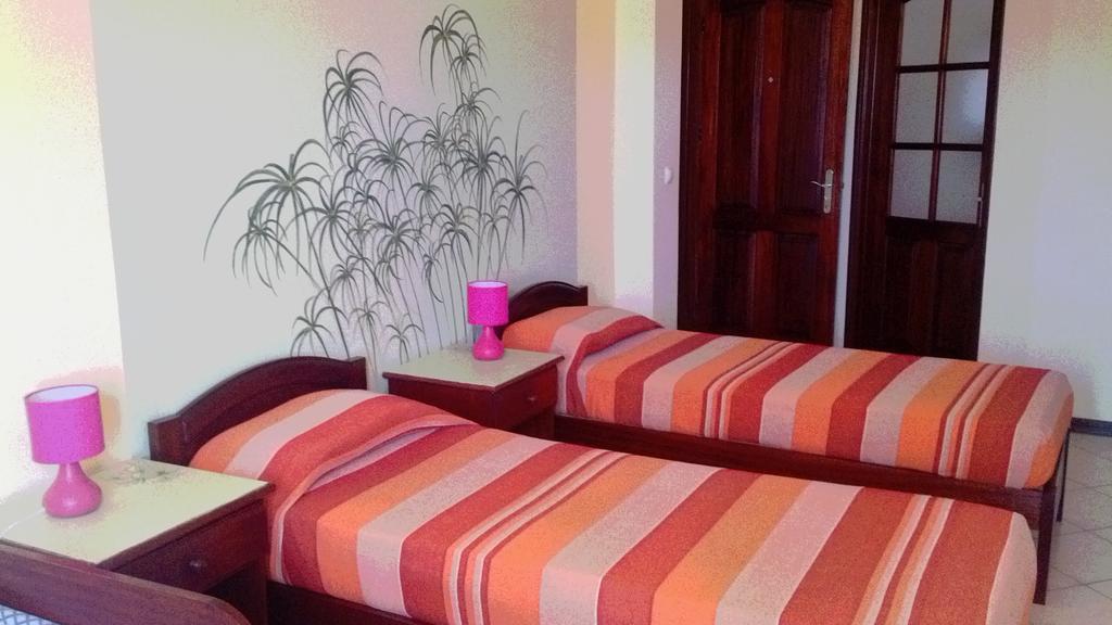Casa Comba Bed & Breakfast Mindelo Oda fotoğraf