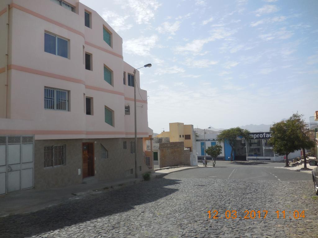 Casa Comba Bed & Breakfast Mindelo Dış mekan fotoğraf